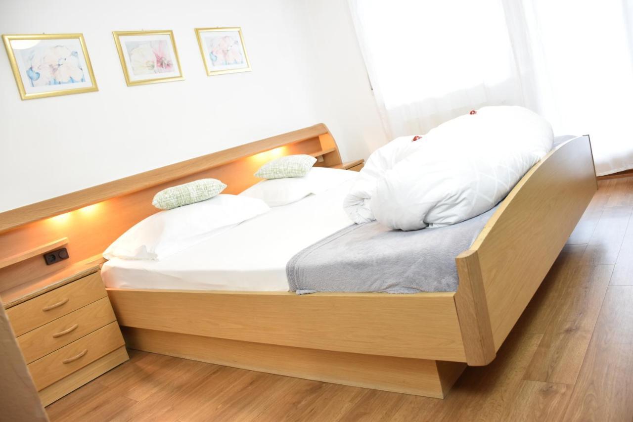 Almhotel Bergerhof Sarentino Eksteriør billede