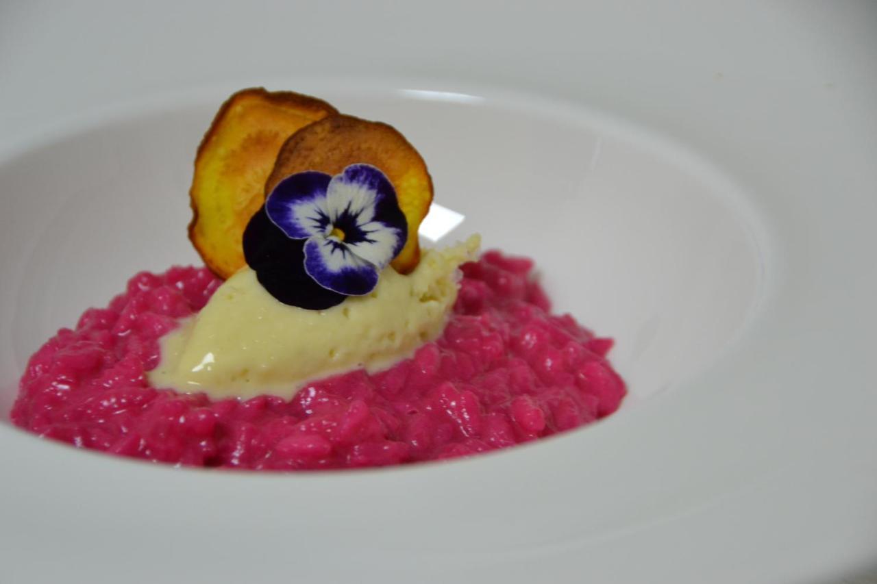 Almhotel Bergerhof Sarentino Eksteriør billede