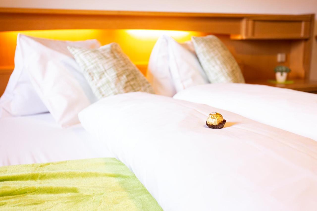 Almhotel Bergerhof Sarentino Eksteriør billede