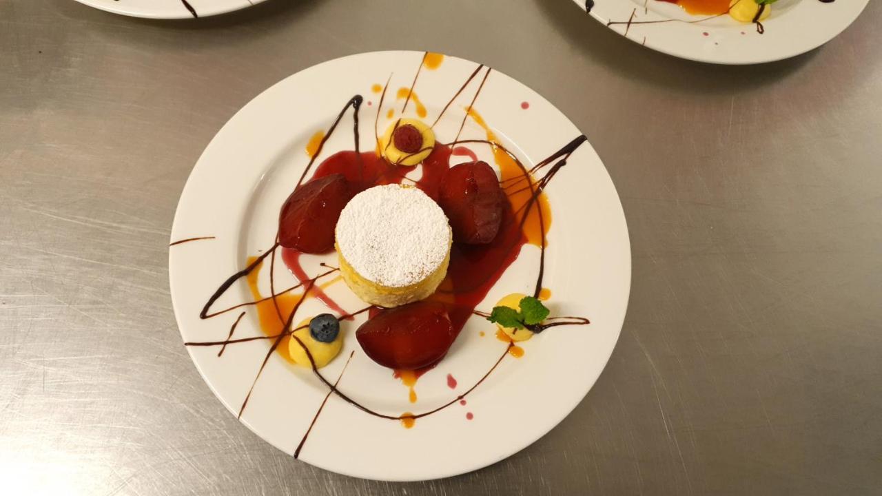 Almhotel Bergerhof Sarentino Eksteriør billede